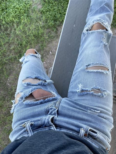 freeballing in jeans